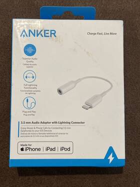 A8193h21-1 Anker 3.5mm Female Audio Adapter With Lightning Connector - White