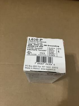 L630-p Pass & Seymour New In Box Legarand And Turnlok 30 Amp 250v Locking Plug