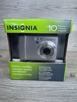 Insignia NS-DSC1110A 10.0MP Digital Camera 2010 New Sealed. Fixed Price $99.99.