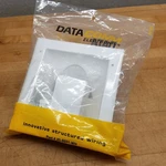 Datacomm 45-0031-WH Recessed Low Voltage Media Plate W/duplex Receptacle White. Fixed Price $12.00.