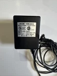 Hon-kwang Plug In Class 2 Transformer Model D9500. Fixed Price $5.00.