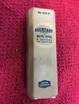 Eveready 425-P Mini-max Battery For Hearing Aids Display New Old Stock. Fixed Price $9.00.